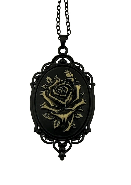 GOTHIC ROSE BLACK - NECKLACE